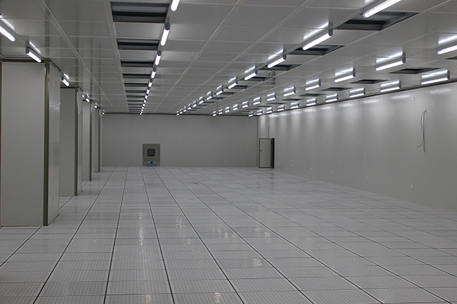 精密電子凈化車間架空地板鋪設(shè)效果圖