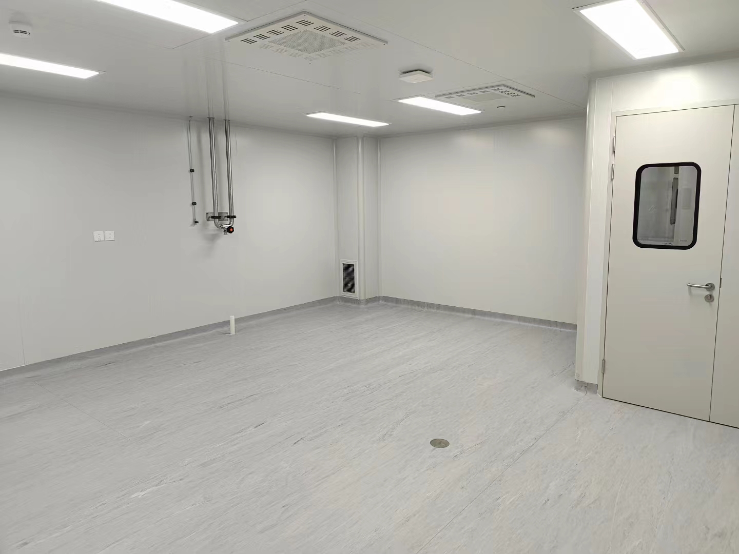 GMP萬級(jí)潔凈車間裝修圖片